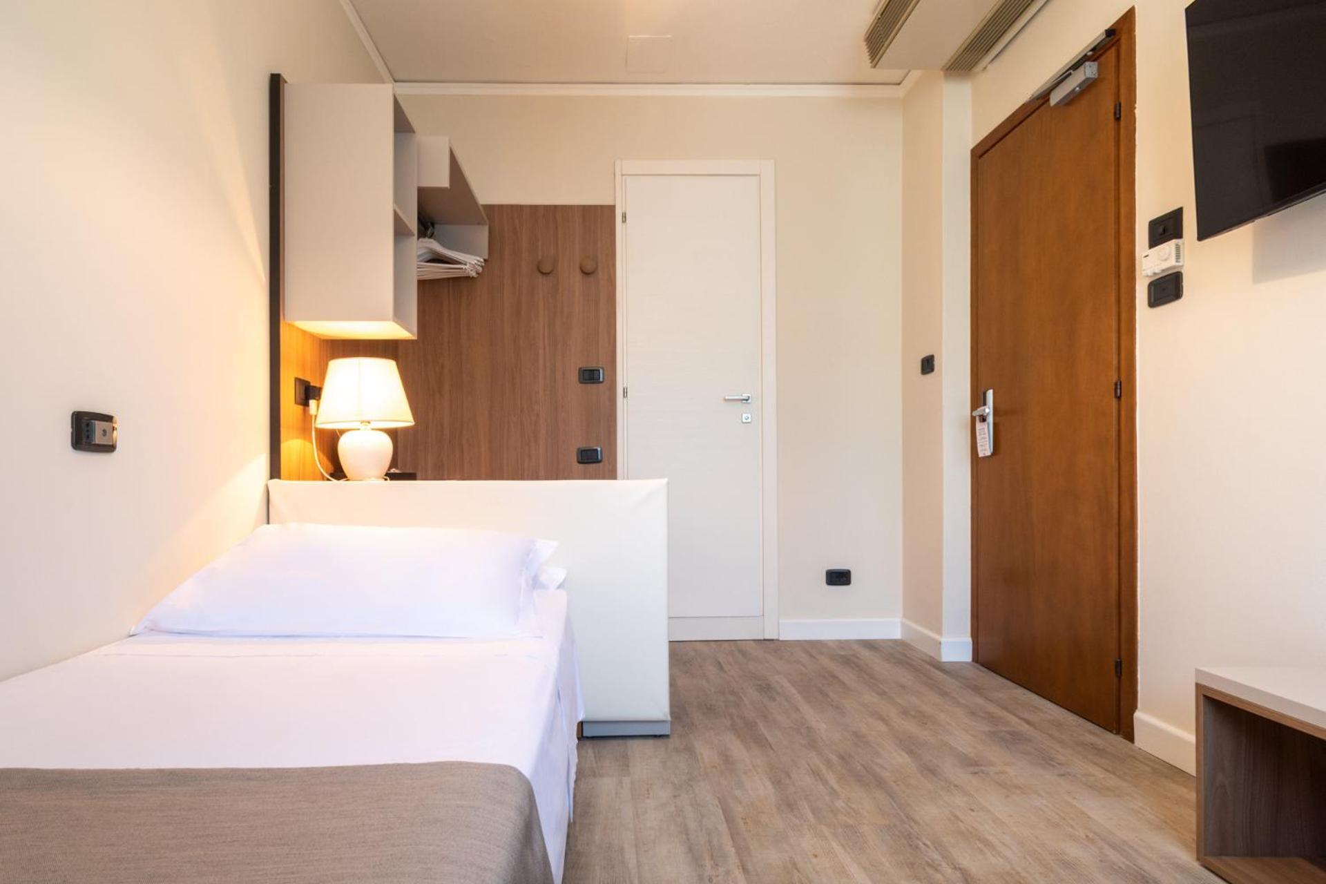 Continental B&B City Hotel Бібіоне Номер фото